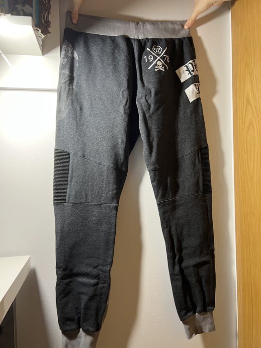 Pantaloni Philipp Plein de barbat ,achizitionati din Parndorf