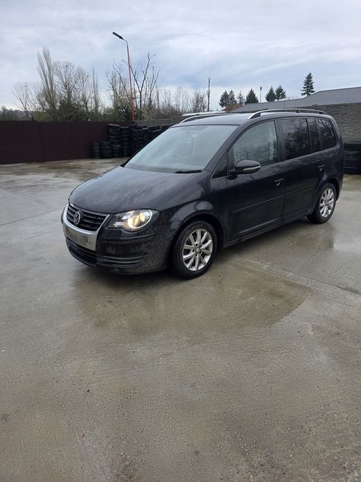 Dezmembrez vw touran facelift 1.9 2.0 1.6