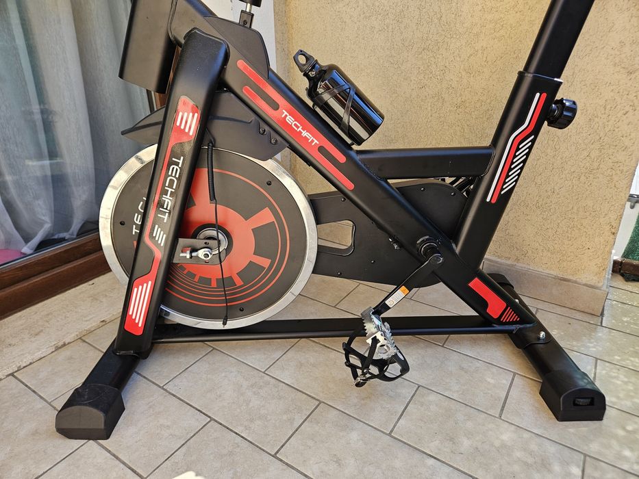 Bicicleta spinning TECHFIT® SBK1500N PRO MAX