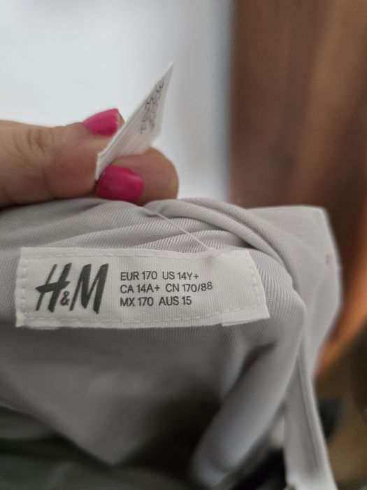 Rochie H&M cu paiete