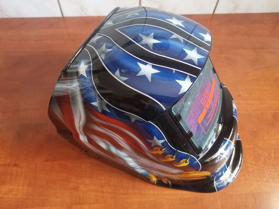 Masca sudura cu cristale lichide automata-masca sudura automata