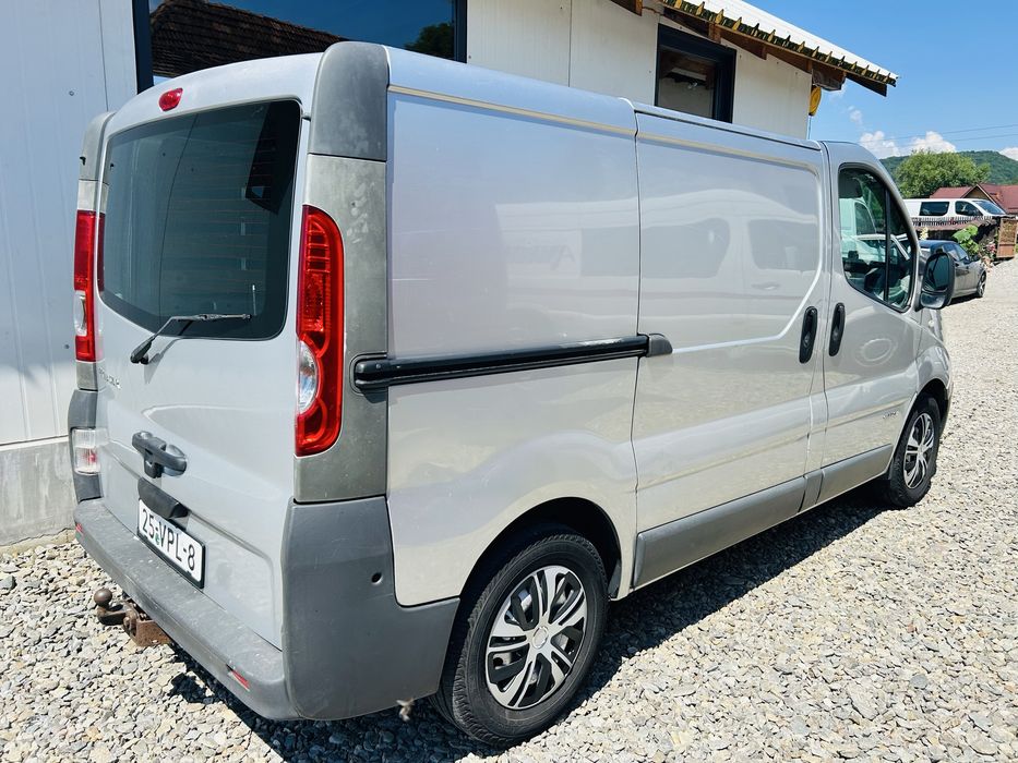 Renault Trafic/Opel Vivaro/Nissan Primastar