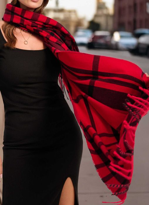 Esarfa - Livrarea 5 lei - NOUA - cu Etichetă