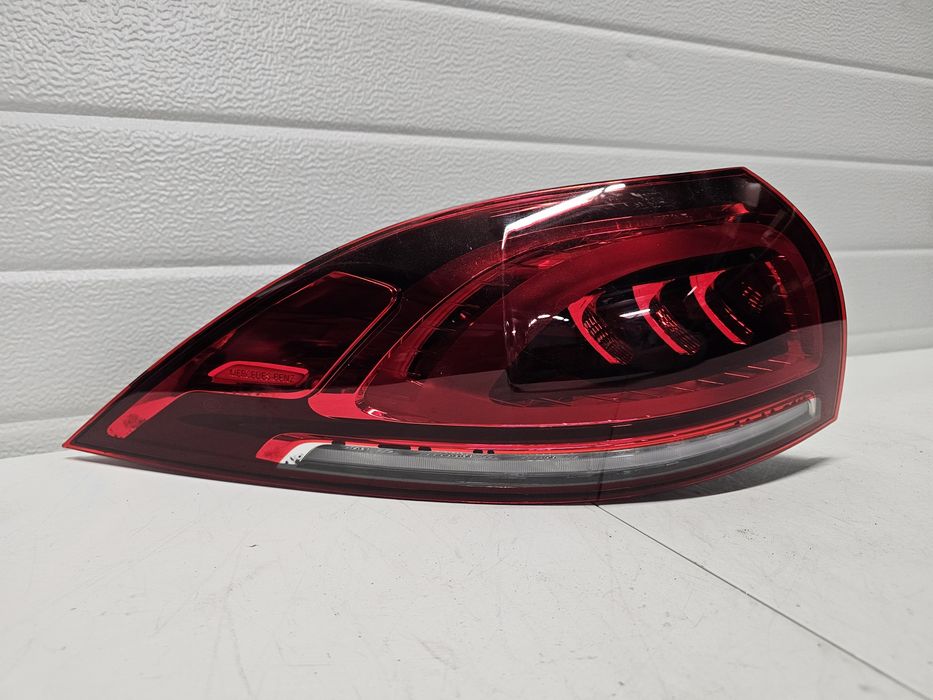 Stop / Lampa stanga Mercedes GLE W167  cod A167 906 10 07