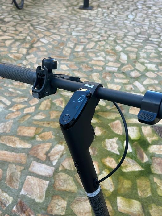 Ninebot F2 II E - Trotineta Electrica
