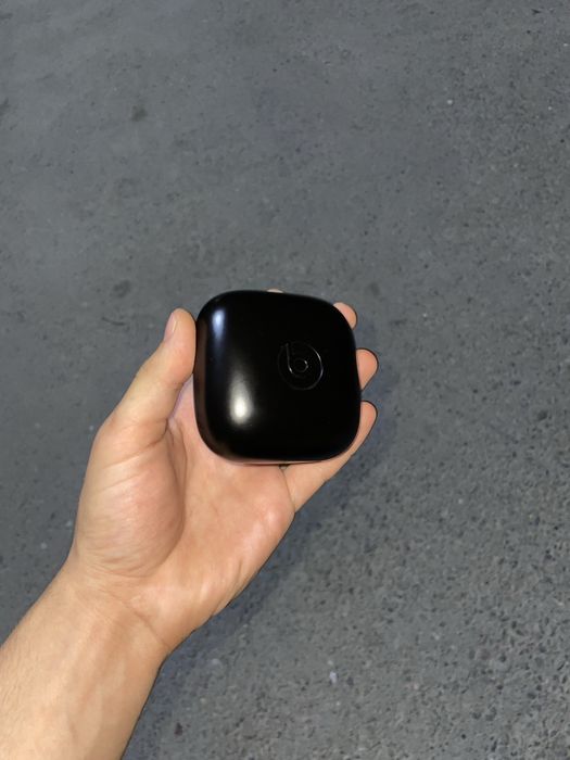 наушники power beats pro от apple в отличном состаянте