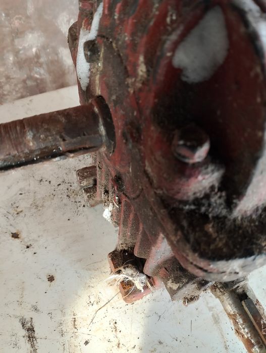 Продам редуктор рабочий