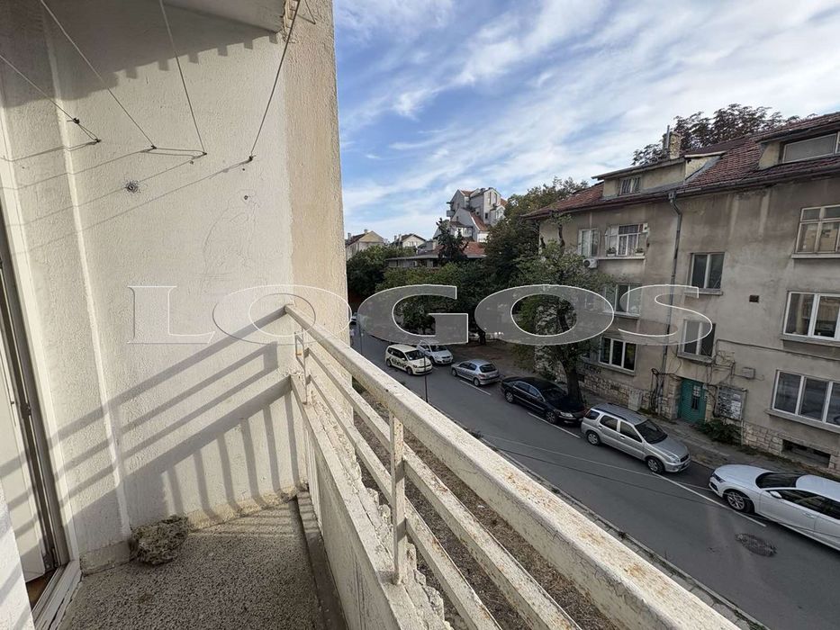 Дава се под наем Тристаен апартамент в Варна, Спортна зала - 86 кв.м за 548.25 € - Снимка #8