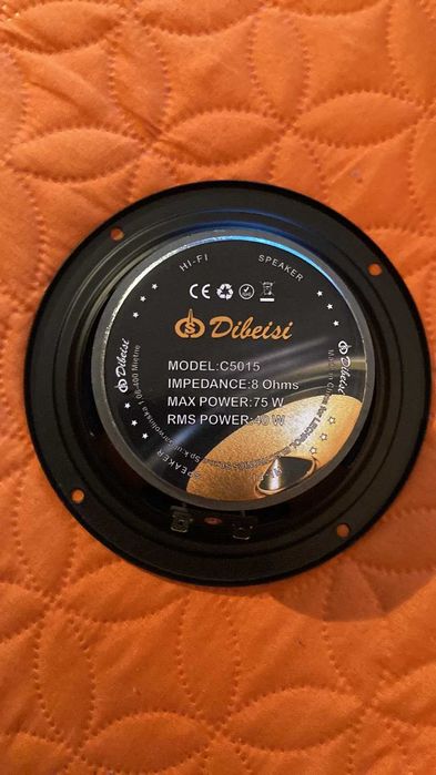 Бас каса / Събуфер - черна