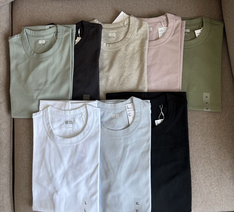 Футболки, лонгсливы Uniqlo