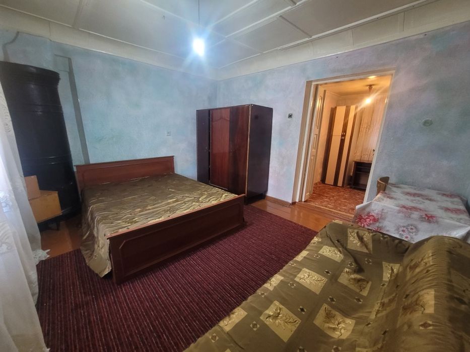 Сдаю 2е комнаты на участке по ул Циалковская