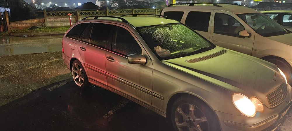 Mercedes-Benz 220 CDI, 150 CP - VÂNZARE RAPIDĂ!