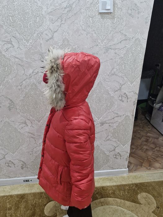 Срочно продам куртка на девочку