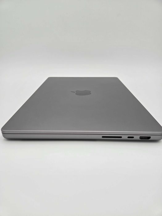 MacBook Pro 14” (2023) – M2 Pro – 16GB – 512GB