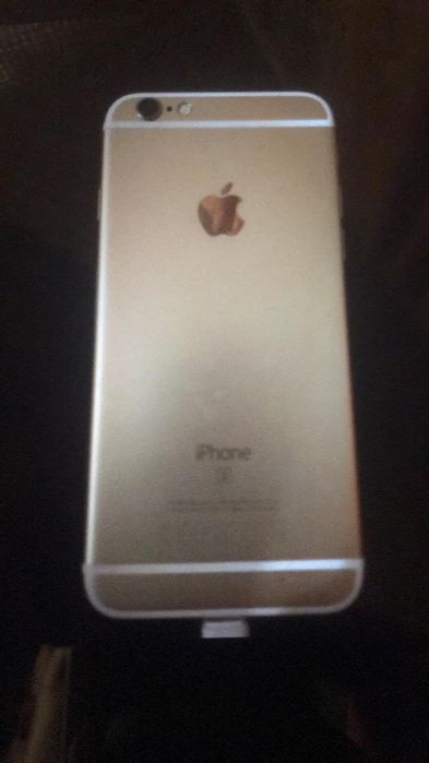 iphone 6s в нармальном состояние