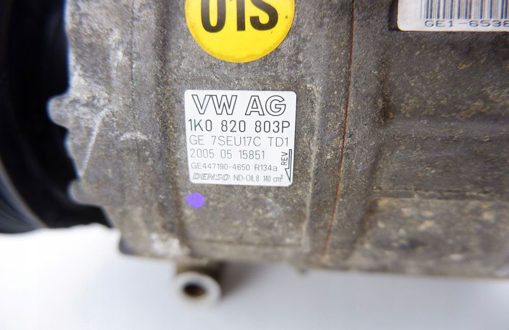 Compresor AC VW Touran 1.6 benzina 1K0820803P
