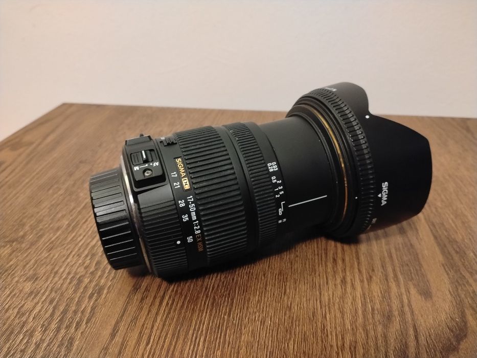 Obiectiv Sigma 17-50 F2. 8 montură Nikon