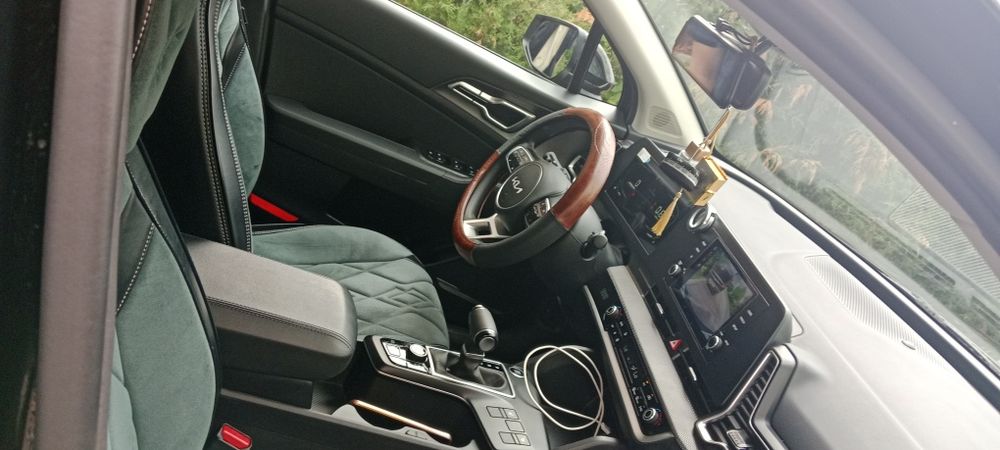 Kia Sportage 1 pozitsiya 2024