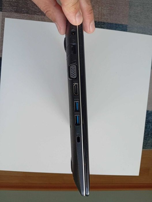 Asus X555L/15.6"/i3/8 RAM/1,5TB HDD лаптоп,ноутбук