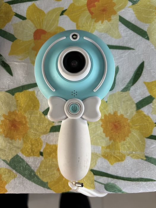 Aparat camera foto copii cu slot card