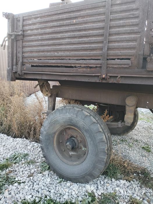 Продаётся тракторный прицеп 2-ПТС-4