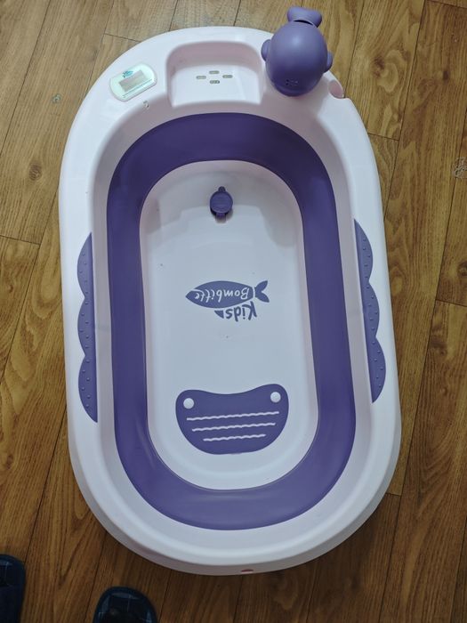 Продам Срочно Ванночка от 0 до 3 лет.