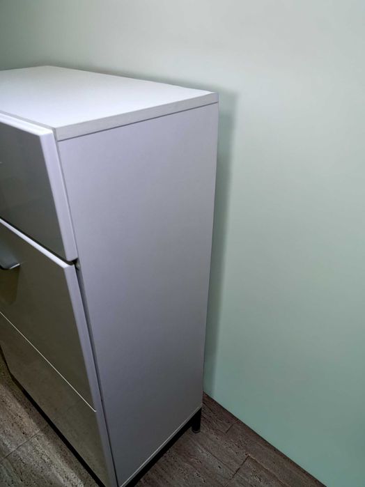 Скрин, Шкаф за антре заоблен бял гланц MDF 58 x 35 x 104,5-110 см