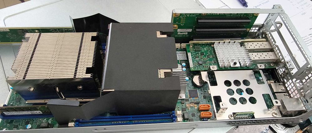 Сървър Supermicro 6028TR-D71R 12LFF 2U с 2 нода X10DRT-H 4*E5-2690v4 128GB