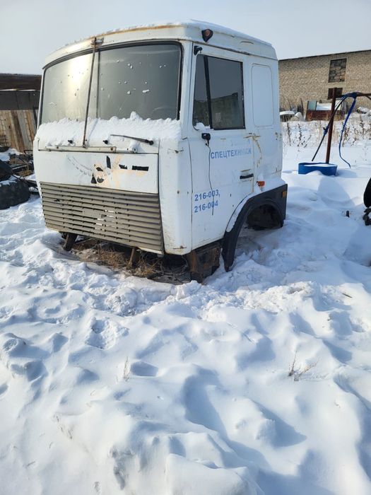 Кабина от МАЗ.
