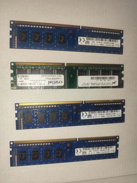 Vând RAM  fiecare de 4 gb