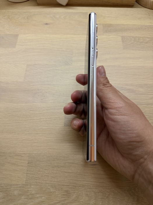 Samsung Galaxy S22 Ultra 128GB/8GB RAM - Phantom white