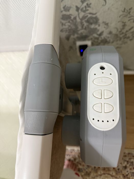 Продам детскую кроватку