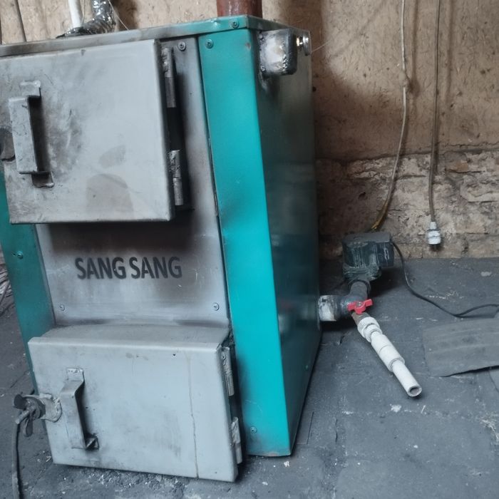 Ку́мир котйу́л сотилади 1 сезу́н ишлаган