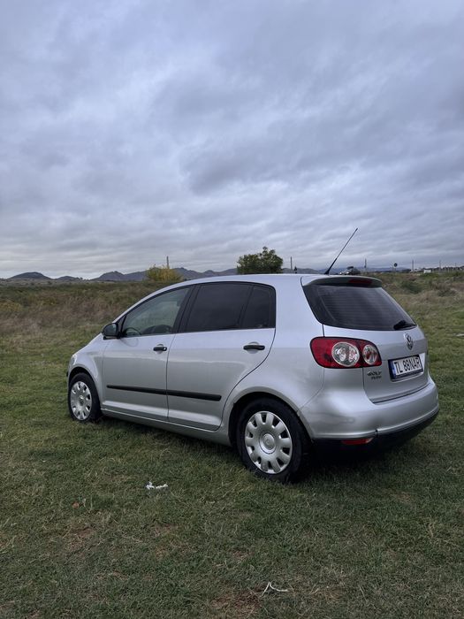 VOLKSWAGEN Golf Plus 2009 — imagine 3