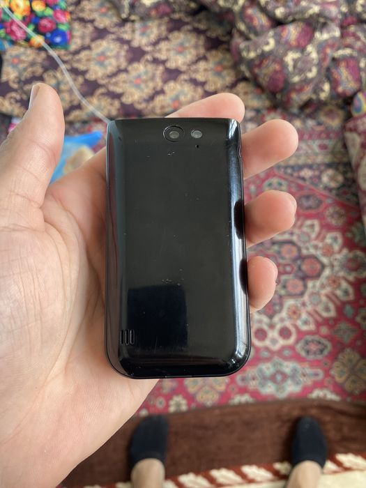 Nokia 02 ochilib yopiladiganidan 2 ta sim oqidi narxi 100 ming som