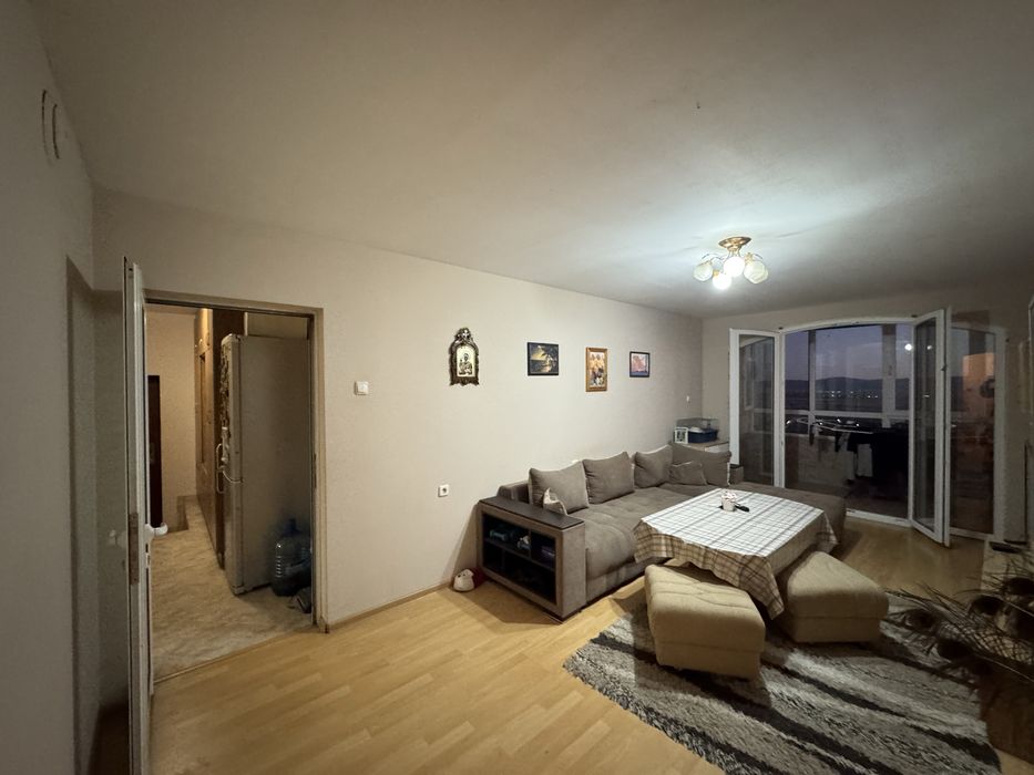 Продава апартамент в гр. Шипка