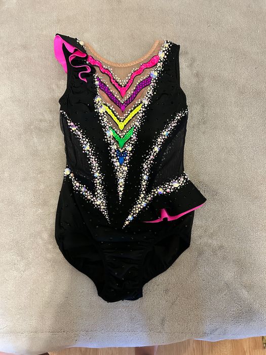 Трико за художествена гимнастика