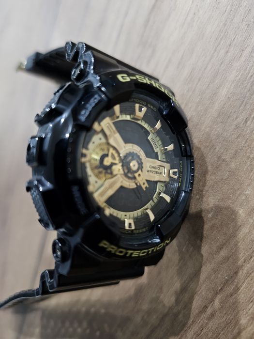 Часовник Casio G Shock GA110BG