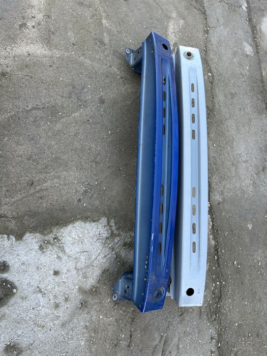 Armătură spate skoda kodiaq.