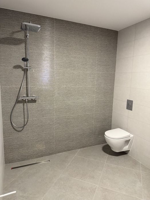 Vanzari imobiliare