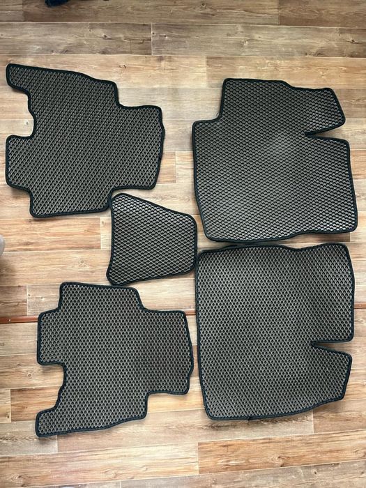 Полики Прадо 150