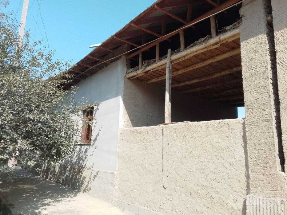Uchastka sotiladi