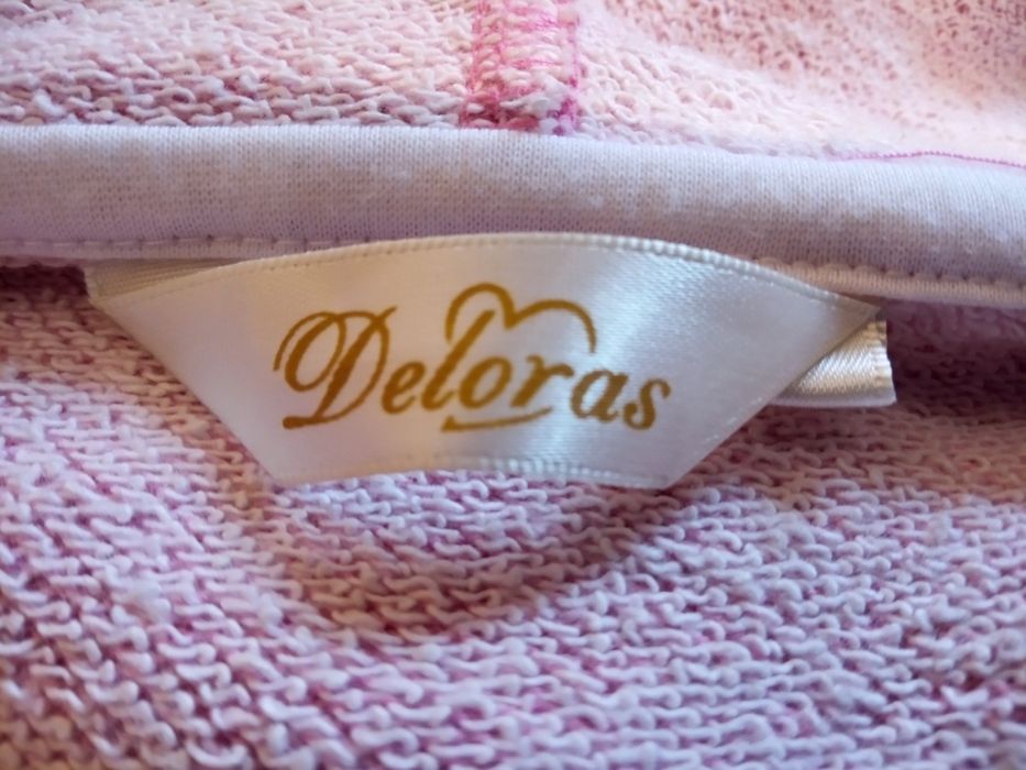 Кофточка Deloras