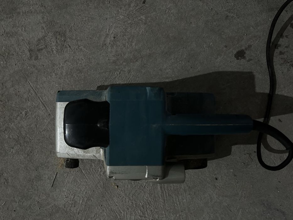 Ленточная Шлифмашинаа