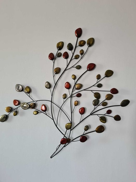 Декорация за стена