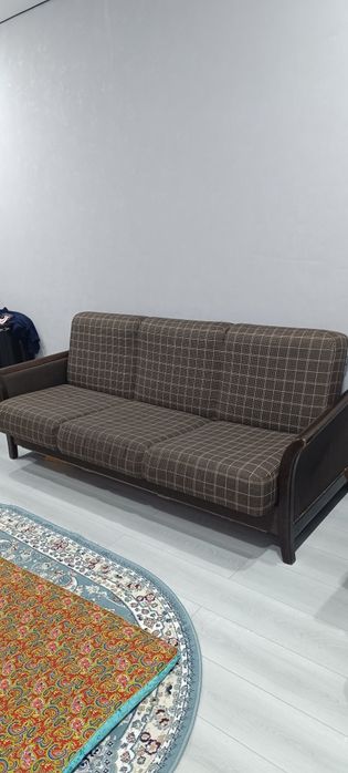 Диван,малый диван,кресло