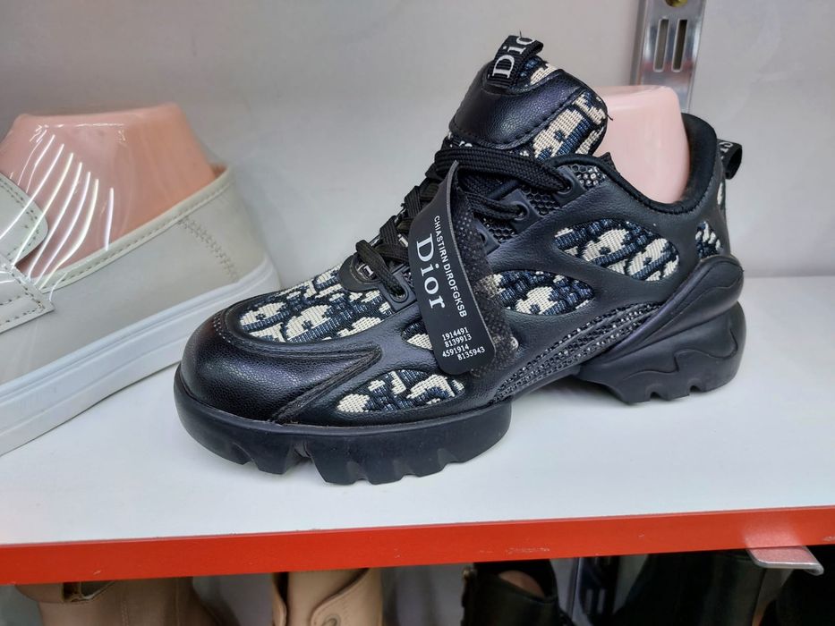 Продам новый жен обувь 37 размер