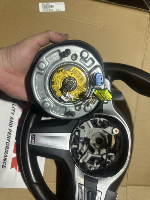 Volan + Airbag M original BMW G11 g12 g30 g15 g16 g31 g32 g14 etc NOU