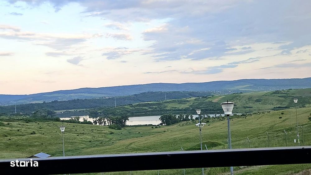 Casă noua 2025 P+M, 5 camere, clasa energetica A, vedere lac, 500mp