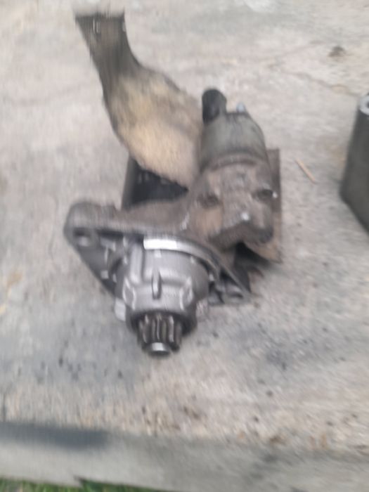 Стартер за Volkswagen Golf 5